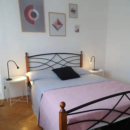 Tara - Big With Terrace And Sea View Apartamento Split